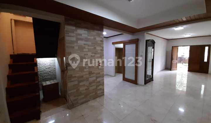 Jual rumah siap huni di bintaro jaya sector 5 Jual rumah siap huni di bintaro jaya sector 5