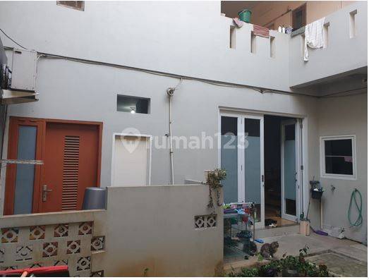 Jual Rumah Kos Occupancy 100 di Jalan Gatot Subroto Jakarta 6