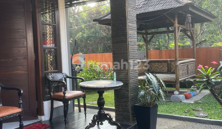 Quick sale of ready-to-occupy house in Villa Pamulang Mas complex 2