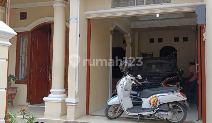 For Sale Ready-to-Occupy House in Tebet, South Jakarta