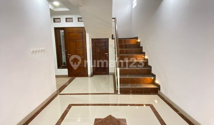 Jual Cepat Rumah Mewah Klasik Mediterania Kavling Deplu Pondok Betung Pondok Aren Tangsel 2