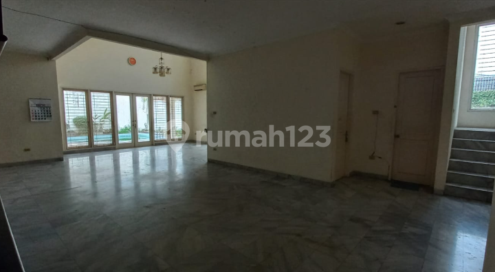 Dijual ruang usaha atau ruko di cipete selatan jakarta selatan Dijual ruang usaha atau ruko di cipete selatan jakarta selatan