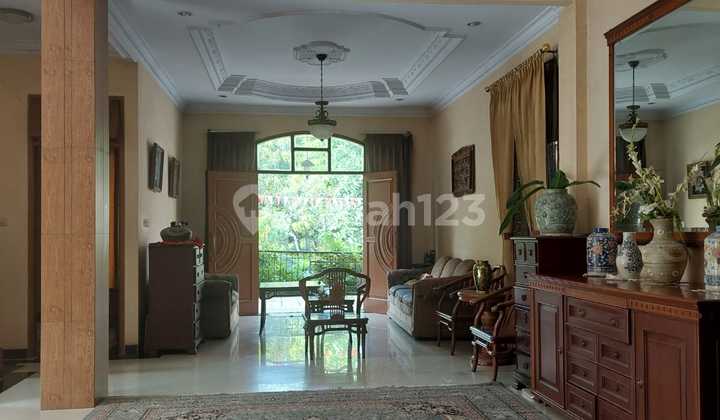 Sell fast luxury house at hook in Perum Puri Gading Bekasi