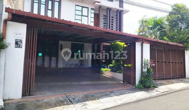 Dijual Rumah Mewah Harga Bu Lokasi 800 Meter ke Stasiun MRT Haji Nawi