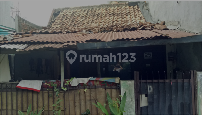 Jual Rumah Harga Bu 500 Meter ke Stasiun MRT Haji Nawi Jakarta Selatan
