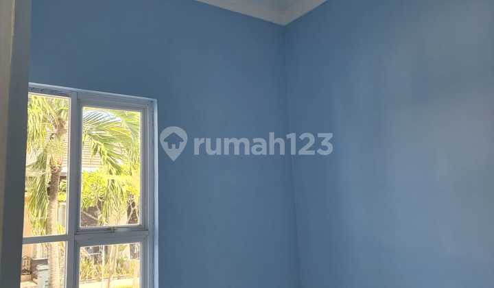 The Diva Green Hill 2