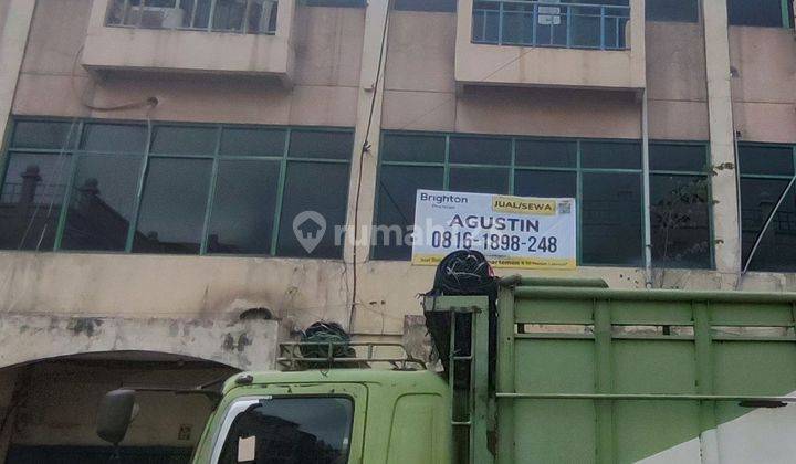 Ruko 3 Lantai Pengampon Square Siap Pakai 1
