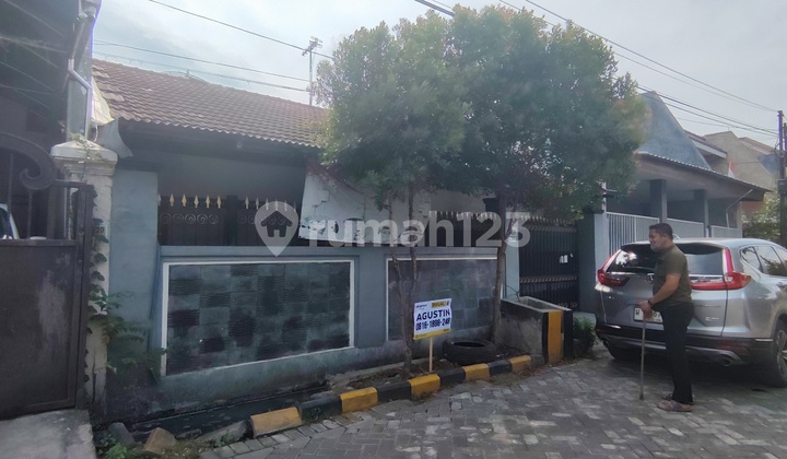 Sell land with a house bonus. Sell land with a house bonus.