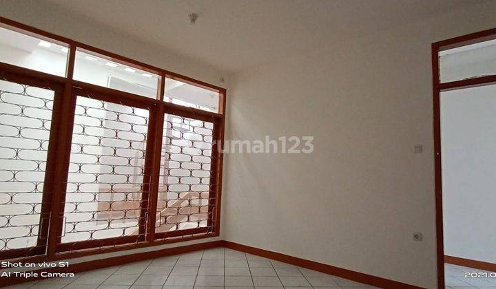 Dijual/ disewakan Ruko lokasi strategis di Jln pungkur 4