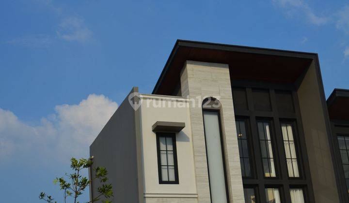 Rumah modern dengan harga terjangkau ada di selatan jakarta 2