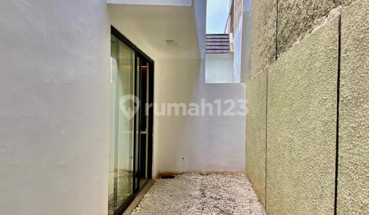 New Year, New Home in Bekasi, Ready-to-Occupy House at an Affordable Price 2