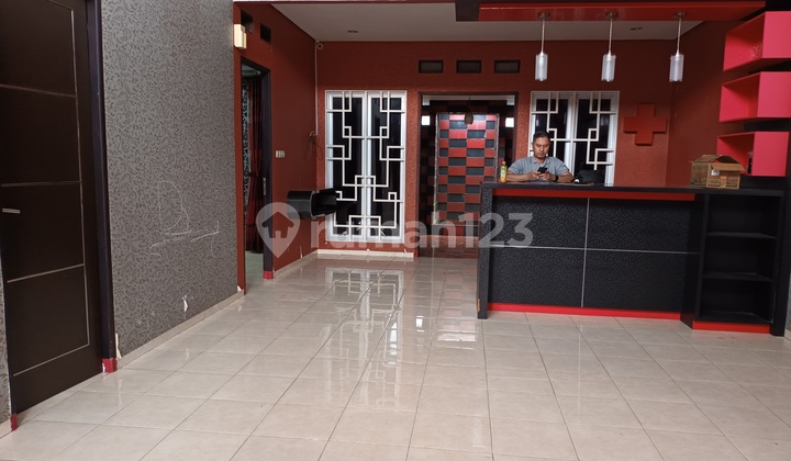 Ready-to-Occupy House, Strategic Location, Safe and Comfortable Sako.