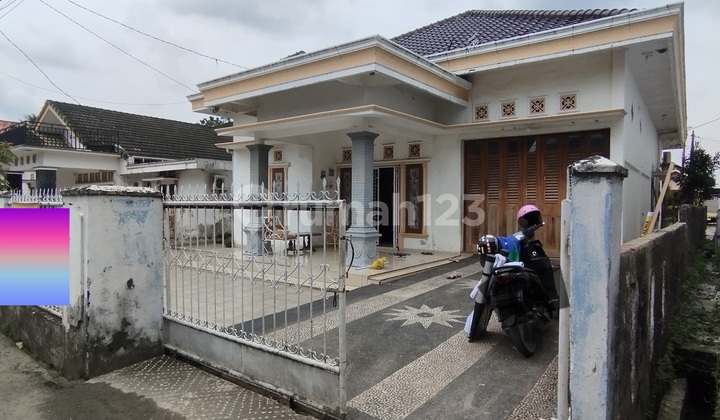 Rumah 1 Lantai Lokasi Strategis Tengah Kota Ilir Barat I Rumah 1 Lantai Lokasi Strategis Tengah Kota Ilir Barat I