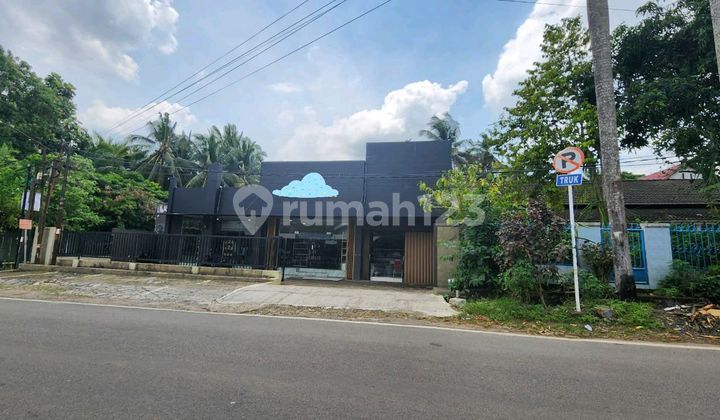Business House in a Strategic Central City Area, West Ilir