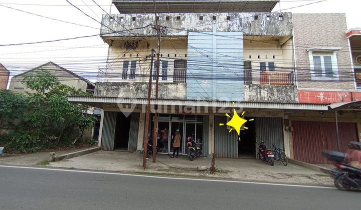 3 Unit Ruko 2,5 Lantai Lokasi Strategi Pinggir Jalan Ramai Lebong Gajah 3 Unit Ruko 2,5 Lantai Lokasi Strategi Pinggir Jalan Ramai Lebong Gajah