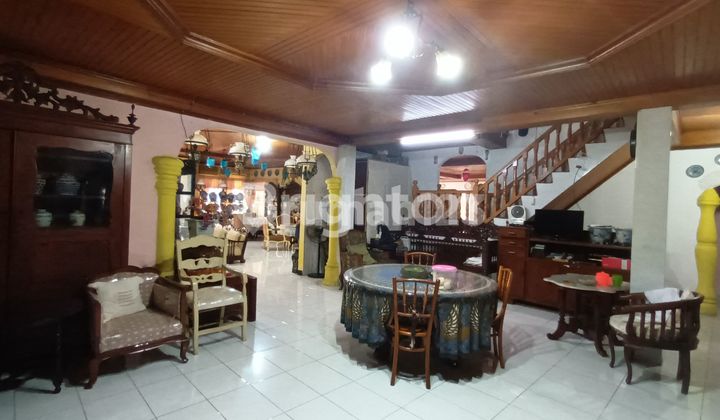 RUMAH BESAR LUAS LOKASI DEKAT PUSAT KOTA FREE KOLAM RENANG ILIR BARAT 1 SUMATERA SELATAN 2