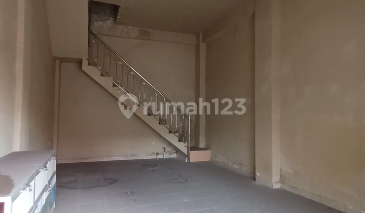 3 Units of 2.5-Story Shop Houses, Strategically Located on a Busy Roadside in Lebong Gajah 2