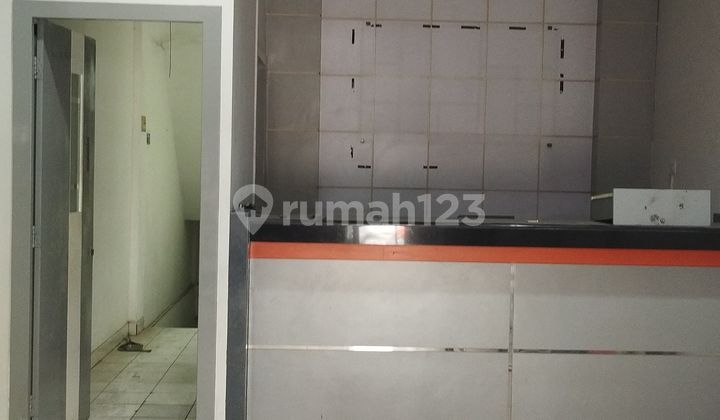 3-Storey Shop House with SHM, Located in a Strategic Central City Area of Palembang 2