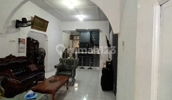 Rumah 1 Lantai di Komplek Pusri Sako 2