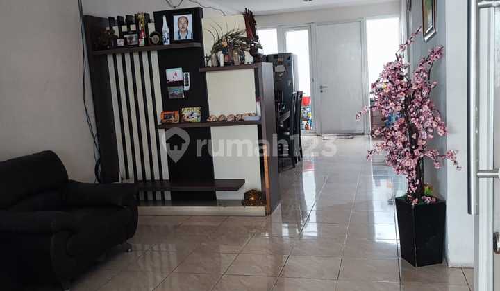 Rumah Green Court 4km Murah 2