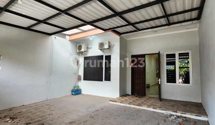 Affordable House in Serpong Sector 7, 3 Floors, Wide Road 2