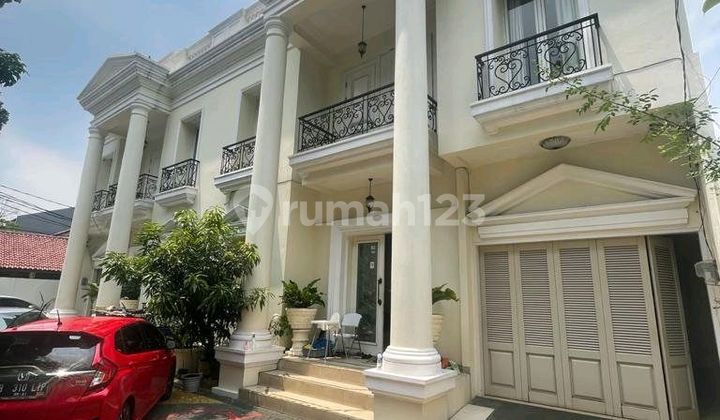 For Sale House in East Tebet, South Jakarta