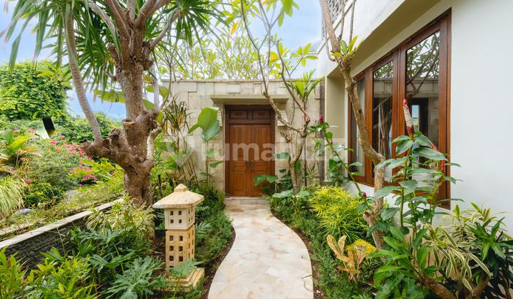 Beautiful Garden 3Bedroom Villa Fully Furnished In Jimbaran Bali Beautiful Garden 3Bedroom Villa Fully Furnished In Jimbaran Bali