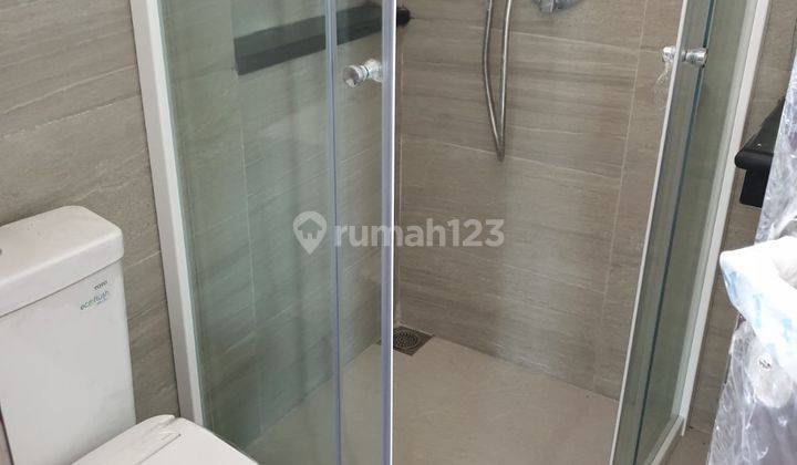 Rumah mewah di  minimalis asri nan sejuk cempaka putih jakarta pusat 8