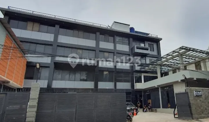 Office + Warehouse in Sunter Agung 4.5 Floors, Flood-Free, Container Access, Ample Parking