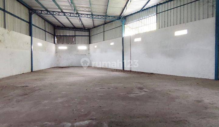 Disewakan Ruang Usaha dengan gudang dibelakangnya di Karanganyar 1