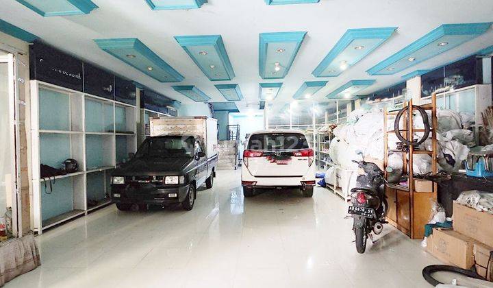Dijual Ruang usaha tengah kota Sragen Siap Pakai 3 lt 3