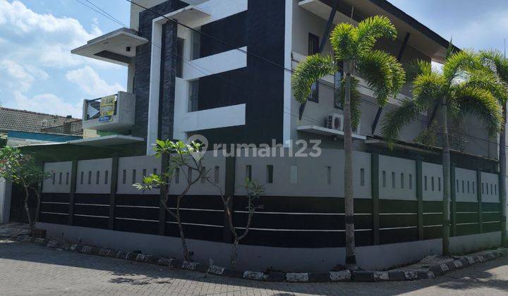 Dijual Rumah Minimalis 2 Lt Di solobaru 1