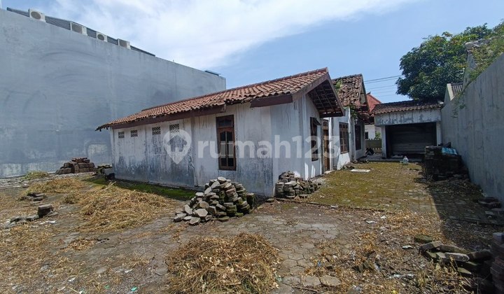 Ruang Usaha Bisa Untuk Kuliner/ Kantor Di Badran Solo Ruang Usaha Bisa Untuk Kuliner/ Kantor Di Badran Solo