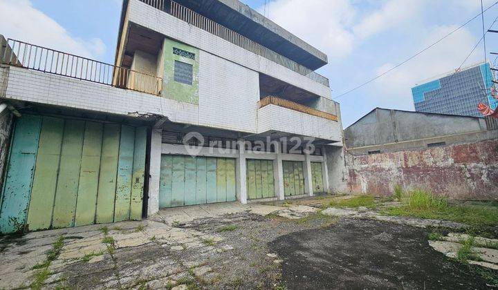 Gudang Bisa Jadi Ruang Usaha Di Banjarsari Solo 1