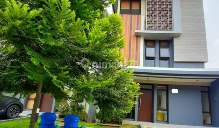 Disewakan Murah Rumah Regentown Bsd City 105m2, 3 Lantai, 5 Kamar Tidur Dengan Perabot Lengkap  1