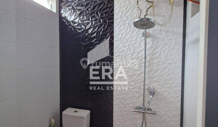 Disewakan Rumah Taman Grisenda 6x16,5m Semi Furnished Pantai Indah Kapuk Jakarta Utara 2