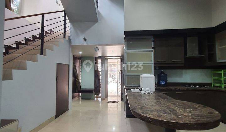 Disewakan Rumah Taman Grisenda Semi Furnished 6x16,5 Di Pik Jakarta Utara 1