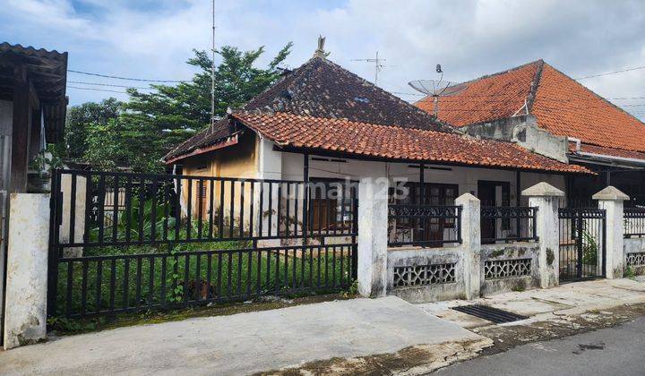 Dijual Rumah Dihitung Tanah Di Tengah Kota Salatiga 2