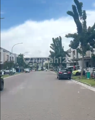 Rumah Hook Golf Island Boulevard Pik Jakarta Utara