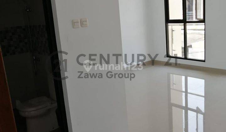 Dijual Rumah Baru 3 Lantai Full Di Taman Ratu Jakarta Barat 1