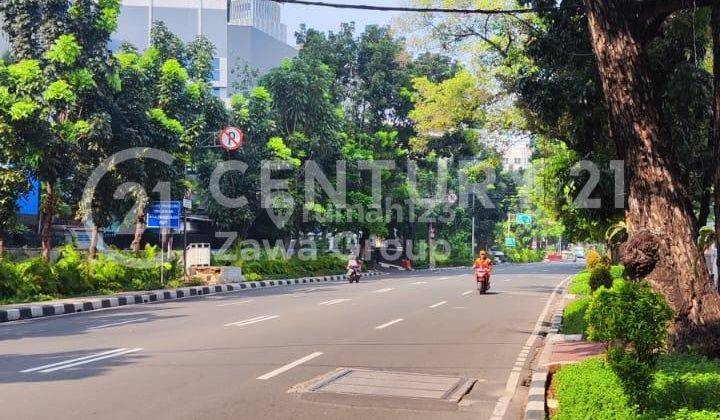 Disewakan Ruang Kantor Area Thamrin Jakarta Pusat 2