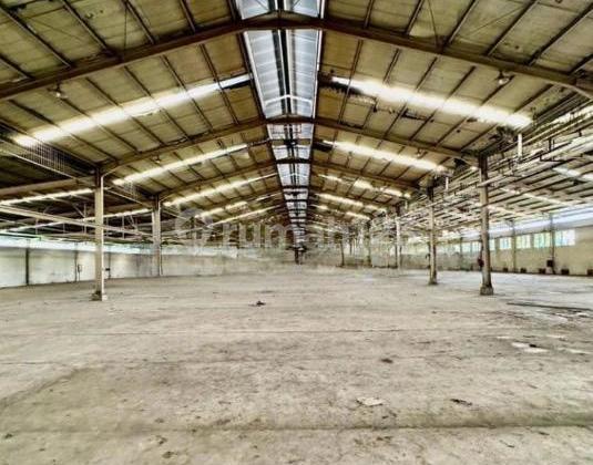 Factory and Warehouse for Sale in Pulo Gadung, East Jakarta