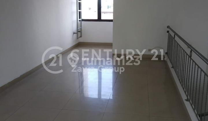 For Rent: 5 Joint Shophouses Available Individually in Tomang, West Jakarta 2