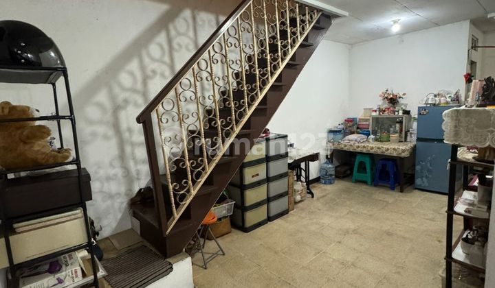 Dijual Rumah Tanjung Duren Jalan Menteng 2 Lantai 2
