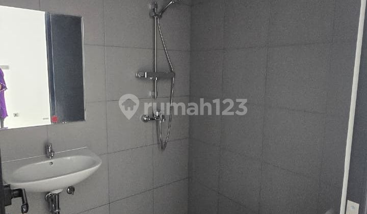 Dijual Kavling Dki Lantai Garnit Bata Merah Mewah Meruya Selatan 2