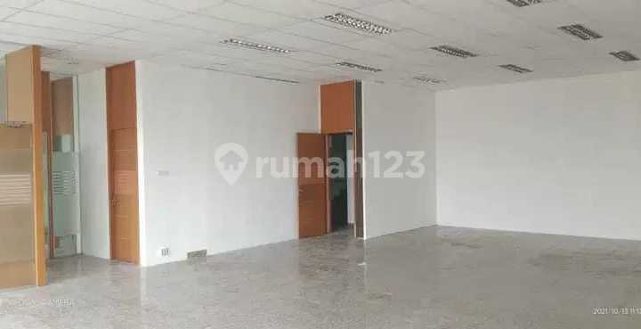 Sewa Gedung Bagus Strategis Kebayoran Baru Jakarta Pusat