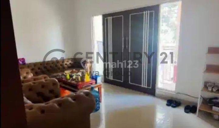 Disewakan Rumah Dalam Cluster Puri Mansion Kembangan Jakarta Barat 1