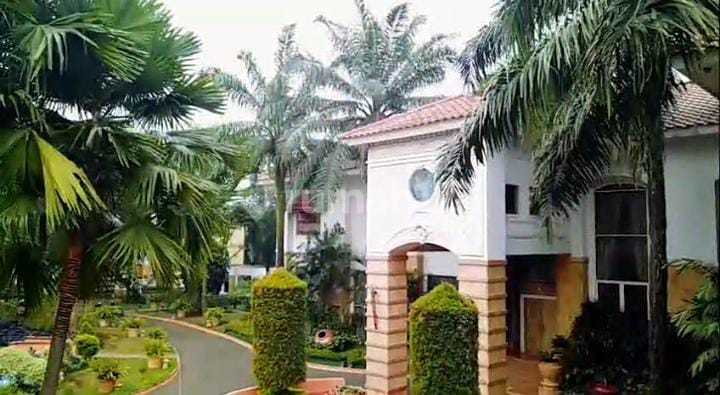 Dijual Rumah Mewah di Cikeas Bogor Jawa Barat Dijual Rumah Mewah di Cikeas Bogor Jawa Barat