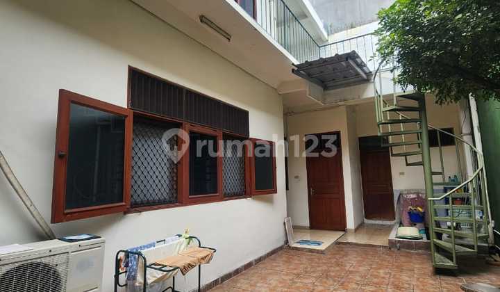 Rumah Asri 2 Lantai Siap Huni di Bawah NJOP Cideng Jakarta Pusat Rumah Asri 2 Lantai Siap Huni di Bawah NJOP Cideng Jakarta Pusat