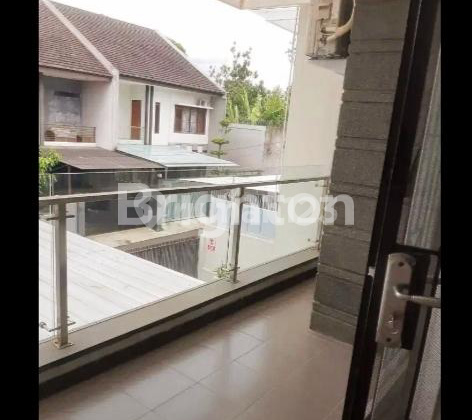 RUMAH MINIMALIS  MODERN SETRASARI  PASTEUR BANDUNG 1